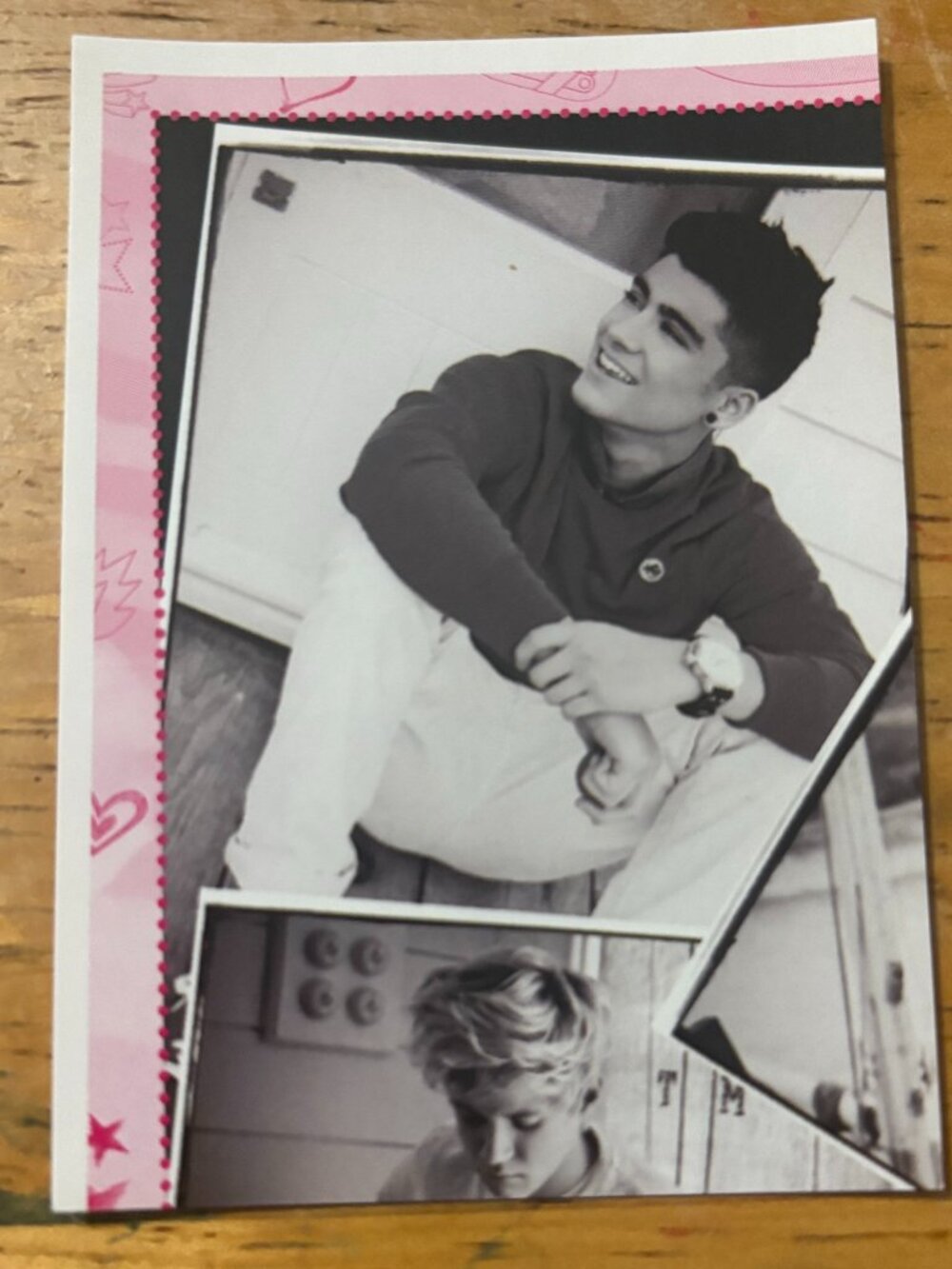 Official One Direction Sticker Book Sticker #151 by Panini